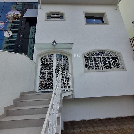 Metro Hostel Sp - Perto Do Expocenter, Estacao De Metro E Rodoviaria Tiete Сан-Паулу Екстер'єр фото
